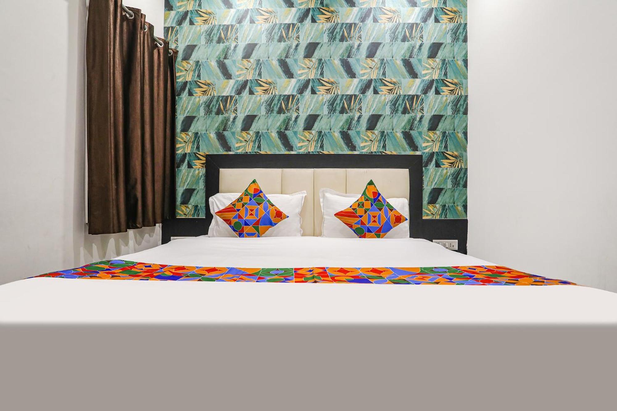Fabhotel Aaradhya Residency Agra  Bagian luar foto
